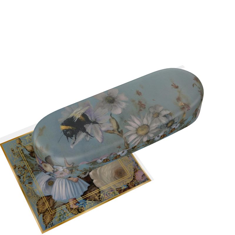 Baby and the bee glasses case