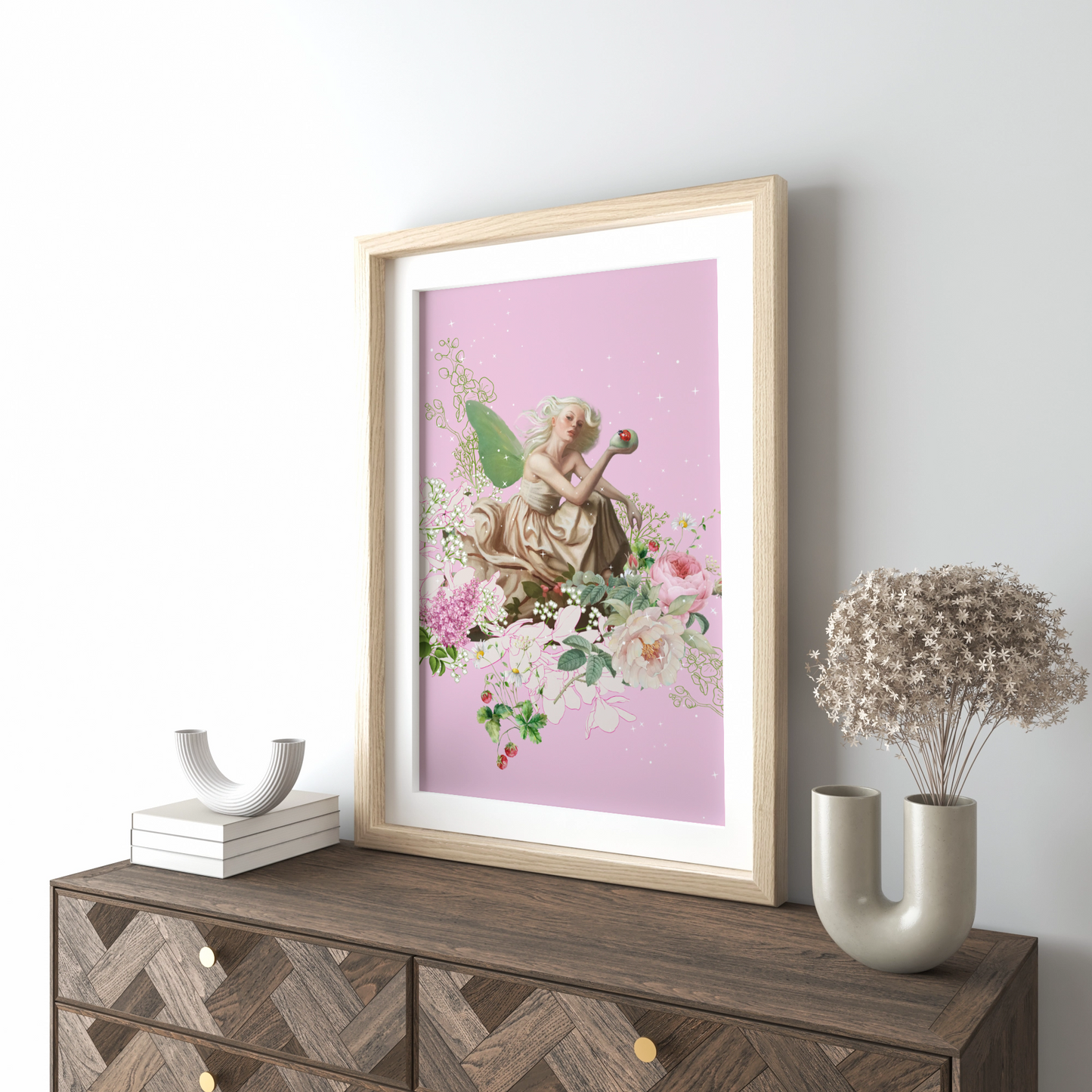 Unframed museum quality print - Fee des roses